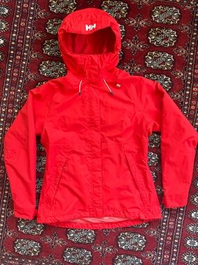 Helly Hansen Alert Red Hooded Rain Coat Jacket Women’s Medium